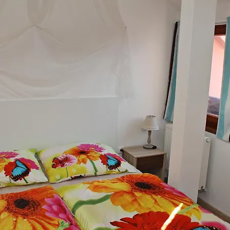 Apartment Attic With Parking, Near The Center Of Cb - 110m2