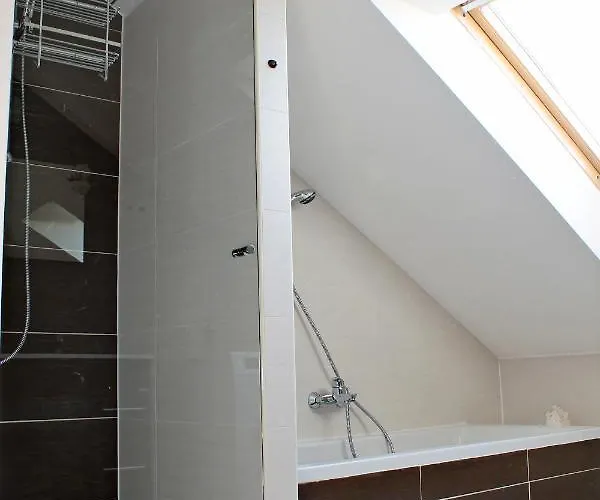 Attic With Parking, Near The Center Of Cb - 110m2 Apartment *